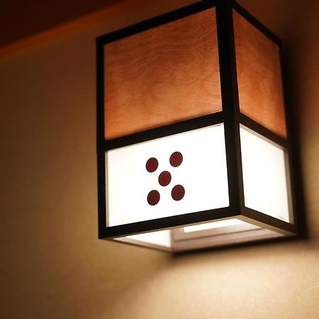 Soumeian Kusatsu  Rom bilde